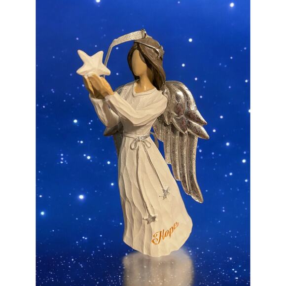 Willow Tree Looking Angel with Star "Hope" Carved Resin Silver Wings - Picture 1 of 3